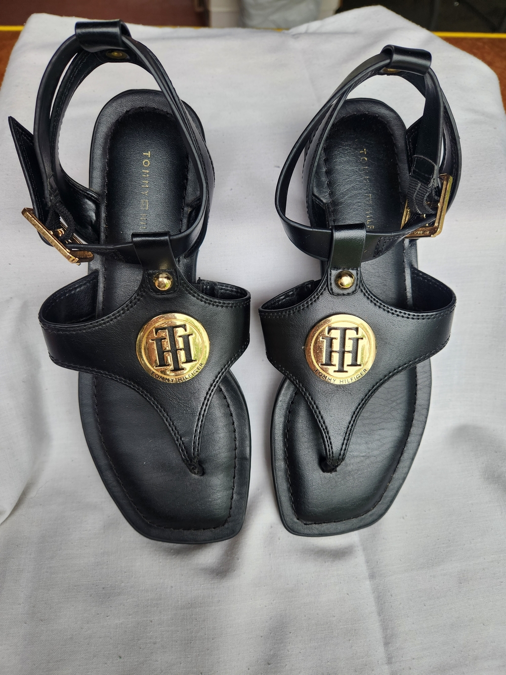 Tommy Hilfiger Black Leather T-Strap Sandals with Gold Logo